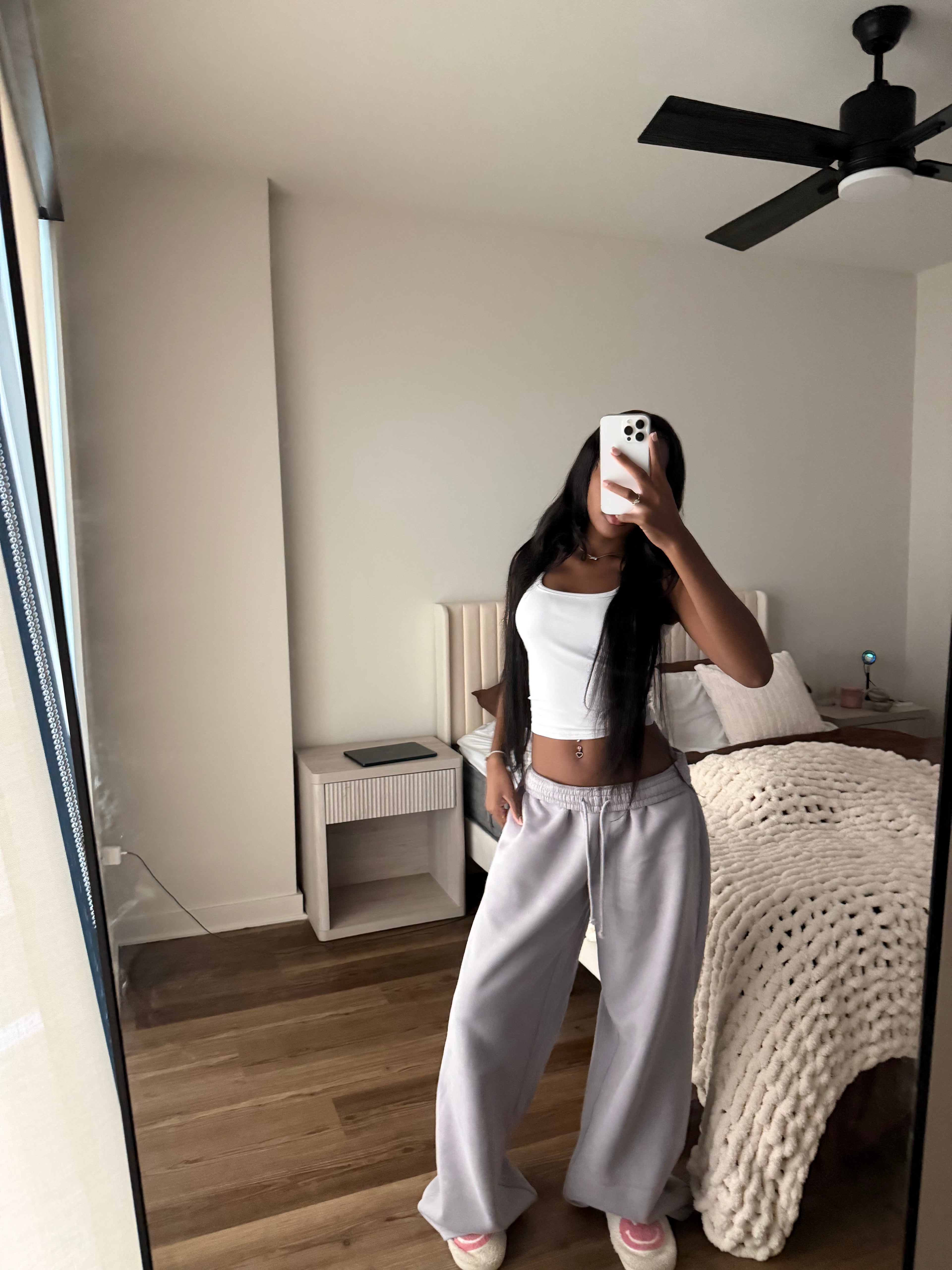[PRE-SALE] - ITEM SHIPS IN 4 WEEKS | THE EVERYDAY SWEATS 'CLOUD'