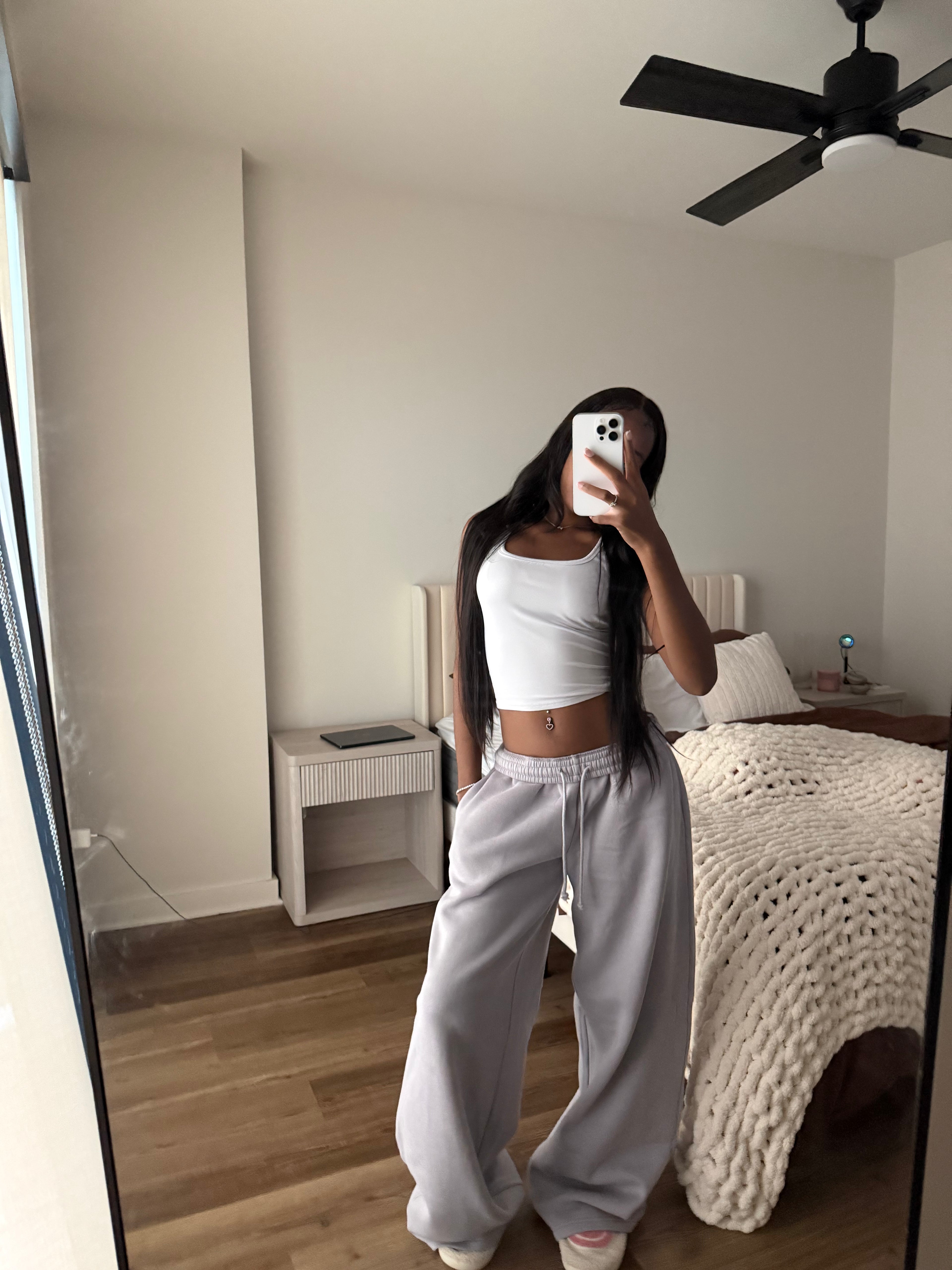 [PRE-SALE] - ITEM SHIPS IN 4 WEEKS | THE EVERYDAY SWEATS 'CLOUD'