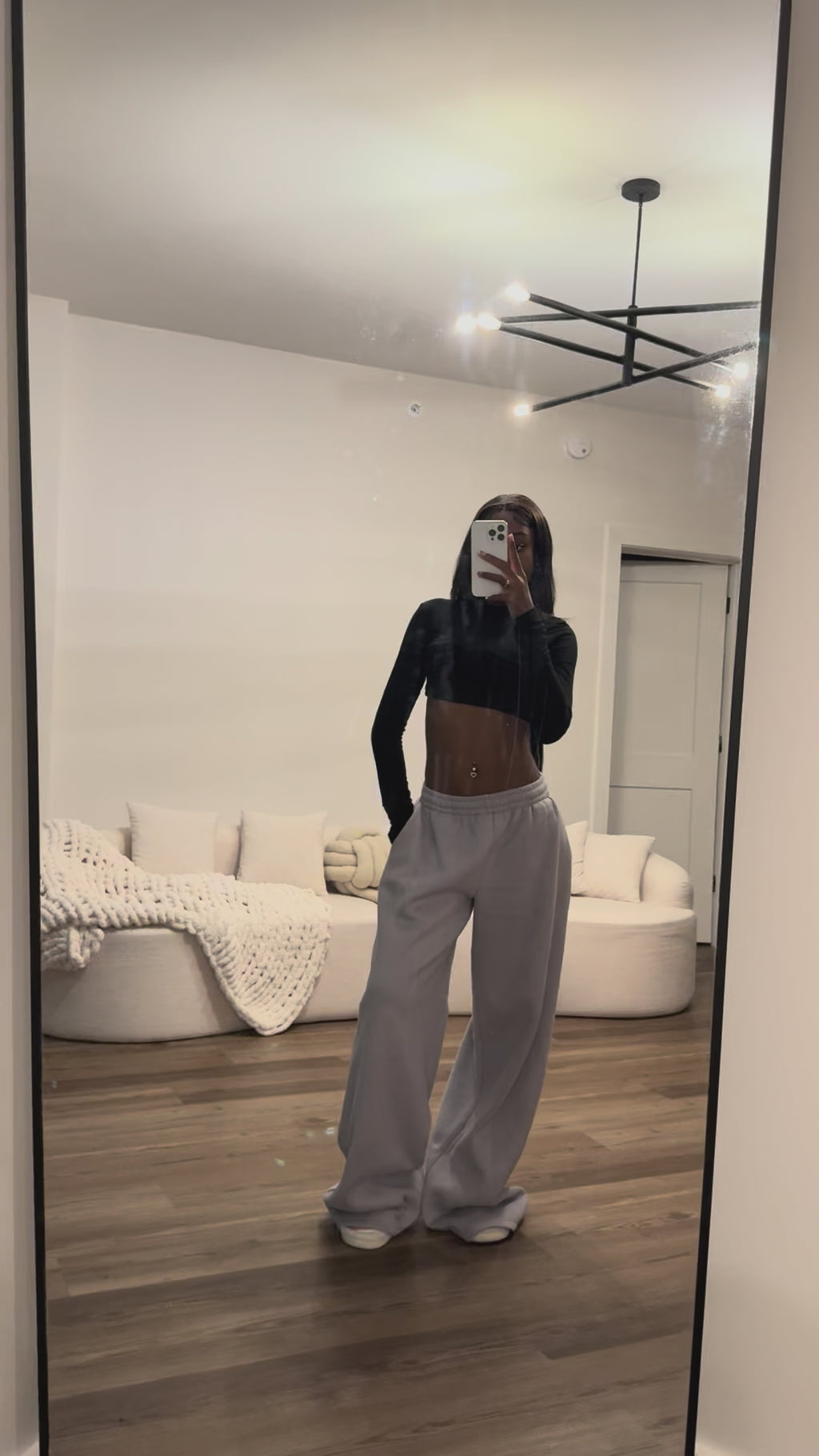 [PRE-SALE] - ITEM SHIPS IN 4 WEEKS | THE EVERYDAY SWEATS 'CLOUD'