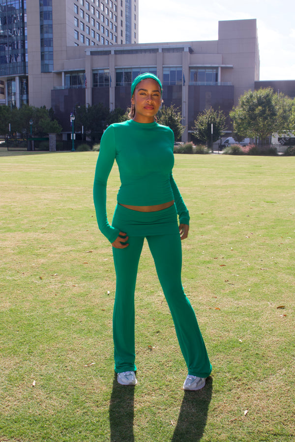 Wearing Small 36" | 5'9"